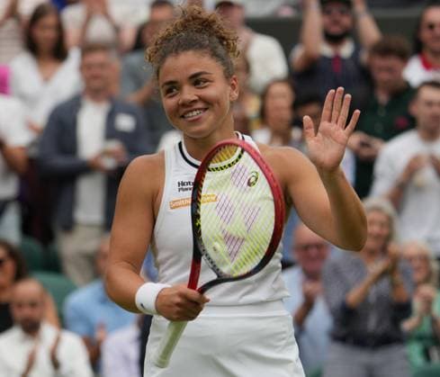 Lawn Tennis - 2024 Wimbledon Championship Jasmine Paolini (ITA) v Bianca Andreescu (CAN) - All England Lawn Tennis & Croquet Club - Friday 5th July 2024 Jasmine Paolini (ITA) celebrates after winning the match 