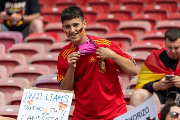 Spanish fan wears a Germany jersey GER under the Spain jersey, Spain ESP vs Germany GER , European Football Championship, UEFA EURO 2024, Quarterfinals, 05 07 24, GER, Spain ESP vs Germany GER , European Football Championship, UEFA EURO 2024, Quarterfinals, 05 07 24 Stuttgart Copyright: xEibner-Pressefoto WolfgangxFrankx EP_WFK