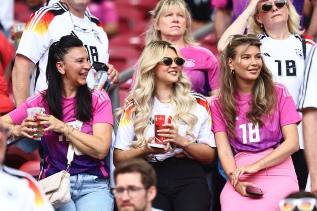 EURO 2024, Spain - Germany, players wives in the stands