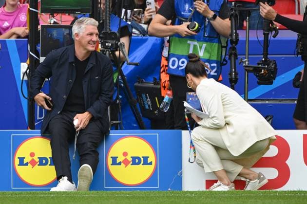 Soccer, men, season 2023 24, Euro EM 2024, quarter-finals in Stuttgart, Spain Germany, f l Sportschau expert Bastian Schweinsteiger and Sportschau expert Esther Sedlaczek , 05 07 2024, Copyright: xMatthiasxKochx