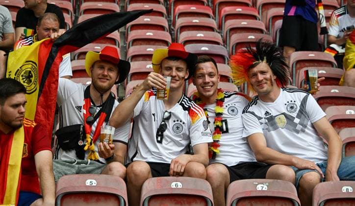 05 07 2024, xsltx, European Football Championship 2024 1 4 Final, Germany Spain emspor, v l emotions, fans, atmosphere, flags, logo, spectators, jerseys DFL DFB REGULATIONS PROHIBIT ANY USE OF PHOTOGRAPHS as IMAGE SEQUENCES and or QUASI VIDEO Stuttgart