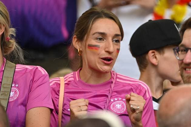 Soccer, Men, Season 2023 24, Euro EM 2024, Quarterfinals in Stuttgart, Spain Germany, Lena Wurzenberger girlfriend of Julian Nagelsmann , 05 07 2024, Copyright: xMatthiasxKochx