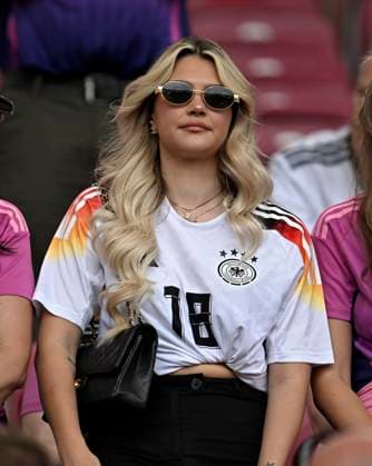 05 07 2024, Football UEFA EURO 2024, quarter-finals, Spain Germany, in the Stuttgart Arena Influencer Lea Prinz Germany Girlfriend of Maximilian Mittelstädt