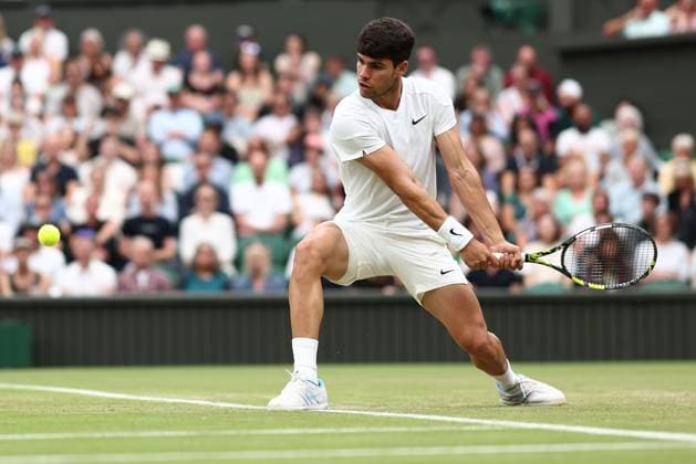5th July 2024; All England Lawn Tennis and Croquet Club, London, England; Wimbledon Tennis Tournament, Day 5; Carlos Alcaraz (ESP) in action during his third round match against Frances Tiafoe (USA)  ActionPlus12664170 ShaunxBrooks