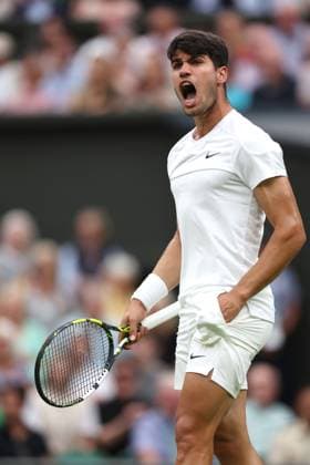 Carlos Alcaraz of Spain Wimbledon Tennis Championships, Day 5, The All England Lawn Tennis and Croquet Club, London, UK - 05 Jul 2024  Copyright: xEllaxLing Shutterstockx 14571053bm