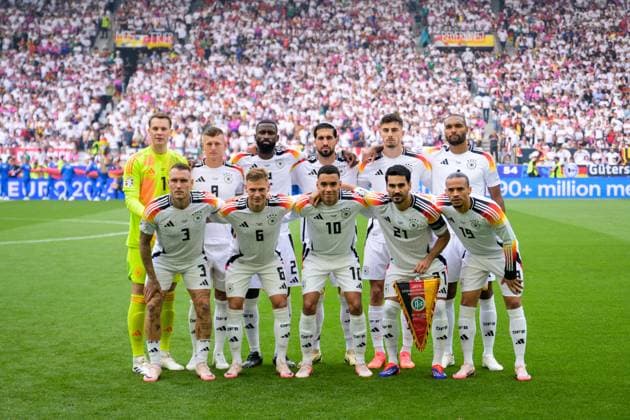 240705 The starting eleven of Germany during the UEFA Euro 2024 Football Championship quarterfinal between Spain and Germany on July 5, 2024 in Stuttgart Photo Mathias Bergeld BILDBYRAN code MB MB0942 fotboll football soccer fotballs em europamästerskap em uefa euro uefa european football championship euro 2024 kvartsfinal quarterfinal quarterfinals spanien spain deutschland germany bbeng  Copyright: MATHIASxBERGELD BB240705MB019