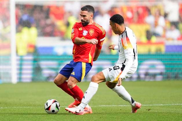 GER: Spain v Germany. UEFA EURO, EM, Europameisterschaft,Fussball 2024 Daniel Carvajal of Spain Jamal Musiala of Germany during the UEFA Euro 2024 match between Spain and Germany. Quarter Finals, played at Stuttgart Arena Stadium on July 5, 2024 in Stuttgart, Germany. kpng Copyright: xSergioxRuizx xPRESSINPHOTOx PS_240705_ESP_GER_005