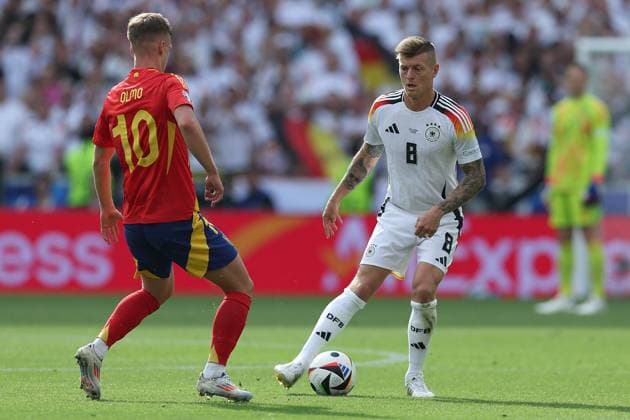 Soccer UEFA EURO 2024 Quarterfinal Spain Germany on 05 07 2024 at the Stuttgart Arena in Stuttgart Dani Olmo Spain , left Toni Kroos Germany , right xMSx