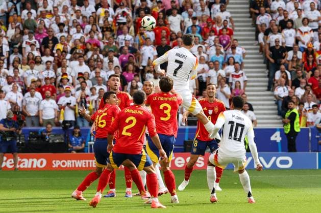 in duel, action, with Kai Havertz 7 Germany , Spain vs Germany, Football, UEFA Euro 2024, Quarterfinals, 05 07 2024 Stuttgart Baden Wuerttemberg Germany Copyright: xkolbert-press ChristianxKolbertx