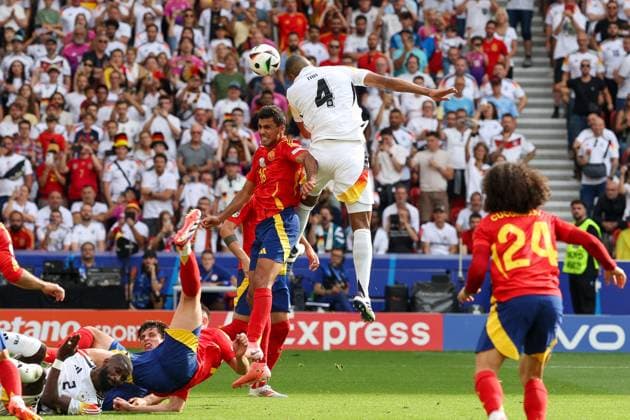 in duel, action, with Rodri 16 Spain , Jonathan Tah 4 Germany , Spain vs Germany, Football, UEFA Euro 2024, Quarterfinals, 05 07 2024 Stuttgart Baden Wuerttemberg Germany Copyright: xkolbert-press ChristianxKolbertx