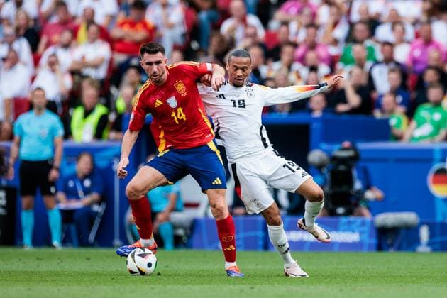 UEFA EURO 2024 Spain Germany 05 07 2024 Aymeric Laporte Spain, 14 , Leroy Sane Germany, 19 UEFA EURO 2024 Spain Germany Stuttgart Arena, Stuttgart on 05 07 2024 Copyright: xBEAUTIFULxSPORTS Wunderlx