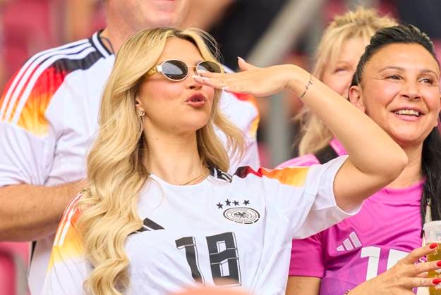 Maximilian Mittelstädt, DFB 18 Freundin Lea Prinz, in the quarter final match GERMANY - SPAIN of the UEFA European Championships 2024 on Jul 5, 2024 in Stuttgart, Germany.
