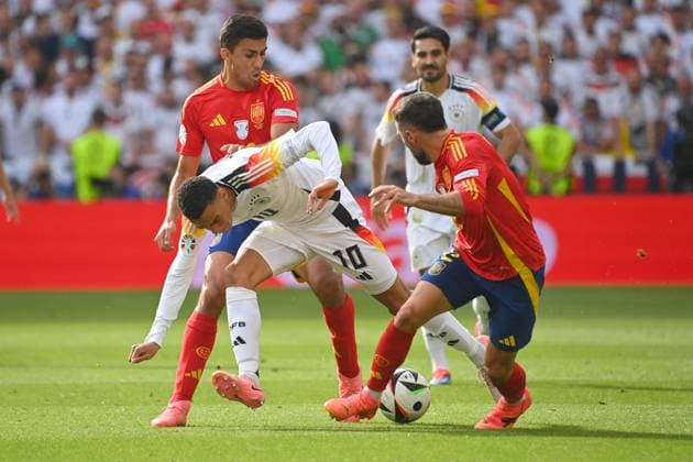 Jamal MUSIALA GER , action,duel quarterfinal Spain ESP Germany GER on 05 07 2024,Stuttgart Arena, Football UEFA EURO 2024 GERMANY from 14 06 2024 14 07 2024