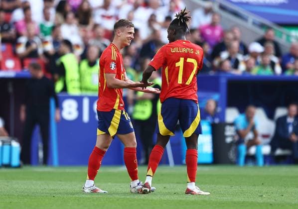 Dani Olmo of Spain celebrates scoring to make it 1-0 with Nico Williams of Spain Spain v Germany, UEFA European Championship, EM, Europameisterschaft 2024, Quarter Final, Football, Stuttgart Arena, Stuttgart, Germany, 05 Jul 2024 EDITORIAL USE ONLY No use with unauthorised audio, video, data, fixture lists, club league logos or live services. Online in-match use limited to 120 images, no video emulation. No use in betting, games or single club league player publications. Copyright: xMichaelxZemanek Shutterstockx 14571380bu