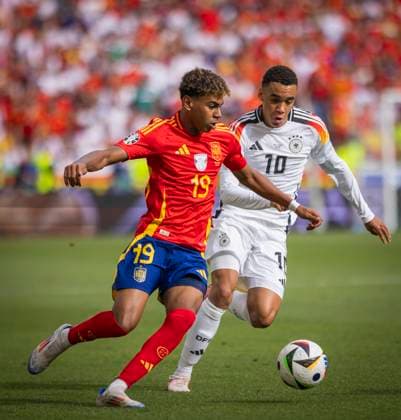 Stuttgart, Germany 05th Jul 2024 Lamine Yamal ESP Jamal Musiala DFB Spain Germany Spain Germany 05 07 2024