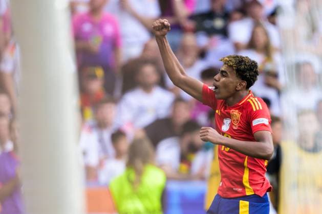 240705 Lamine Yamal of Spain celebrates during the UEFA Euro 2024 Football Championship quarterfinal between Spain and Germany on July 5, 2024 in Stuttgart Photo Mathias Bergeld BILDBYRAN code MB MB0942 fotboll football soccer fotballs em europamästerskap em uefa euro uefa european football championship euro 2024 kvartsfinal quarterfinal quarterfinals spanien spain deutschland germany bbeng bbauto jubel  Copyright: MATHIASxBERGELD BB240705MB049
