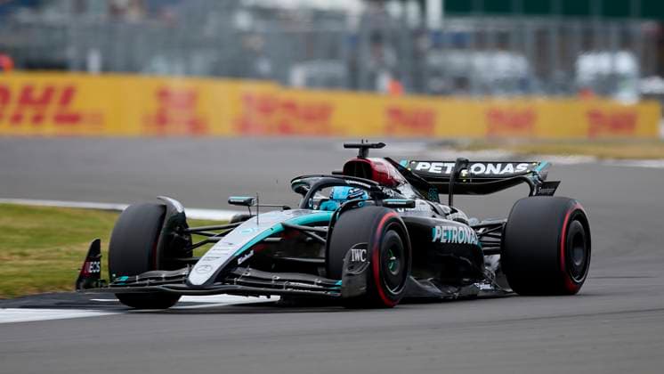 F1 Grand Prix of Great Britain - Practice George Russell of Great Britain driving the (63) Mercedes AMG Petronas F1 Team W15 on track during practice ahead of the F1 Grand Prix of Great Britain at Silverstone Circuit on July 5, 2024, in Northampton, England. Northampton Silverstone Circuit Northampton England RL_GPF1GB24_00504 Copyright: xRicardoxLarreinax