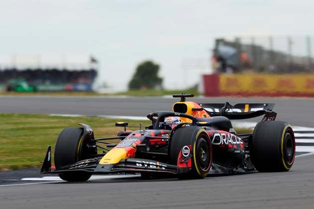 F1 Grand Prix of Great Britain - Practice Max Verstappen of the Netherlands driving the (1) Oracle Red Bull Racing RB20 on track during practice ahead of the F1 Grand Prix of Great Britain at Silverstone Circuit on July 5, 2024, in Northampton, England. Northampton Silverstone Circuit Northampton England RL_GPF1GB24_00575 Copyright: xRicardoxLarreinax