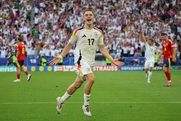 05 07 2024, Football, Men, UEFA European Championship 2024, Quarter Final, Quarter Final, Spain Germany, Goal celebration for 1 1, Goalscorer Florian Wirtz Germany Stuttgart MHP Arena Baden Württemberg Germany DE Copyright: xSebastianxBachx