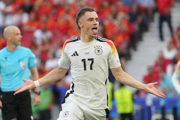 celebrate the goal, goal celebration for 1 1 Florian Wirtz Germany Germany, 17 Stuttgart 05 07 2024 Germany vs Spain, EURO2024, Quarterfinals, M45, EM Arena Stuttgart
