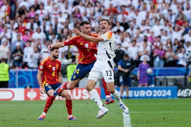 UEFA EURO 2024 Spain Germany 05 07 2024 Thomas Müller Germany, 13 , Aymeric Laporte Spain, 14 , Nacho Fernandez Spain, 4 UEFA EURO 2024 Spain Germany Stuttgart Arena, Stuttgart on 05 07 2024 Copyright: xBEAUTIFULxSPORTS Wunderlx