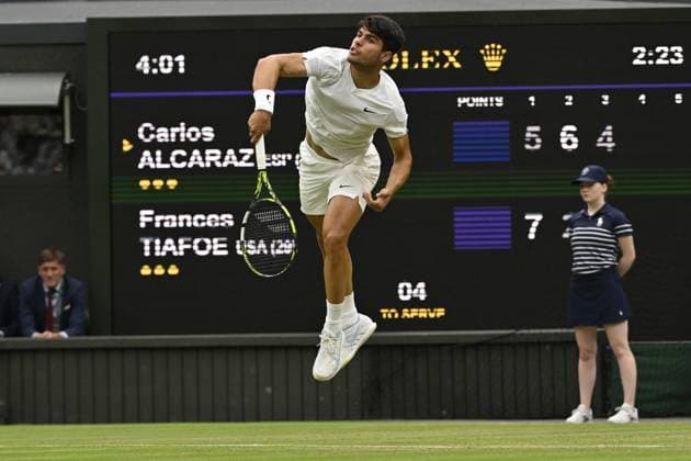 Tennis : Wimbledon 2024 - England - Carlos Alcaraz - Espagne Tennis : Wimbledon 2024 - England - 05 07 2024 ChrysleneCaillaud Panoramic 