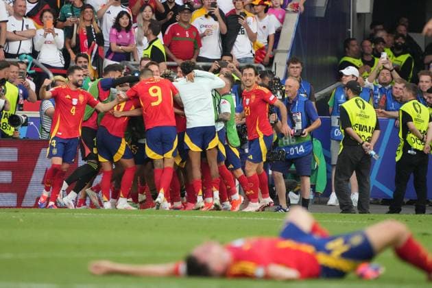 celebrate the goal, goal celebration for 1 2 Mikel Merino Spain Spain, 06 Stuttgart 05 07 2024 Germany vs Spain, EURO2024, Quarterfinals, M45, EM Arena Stuttgart