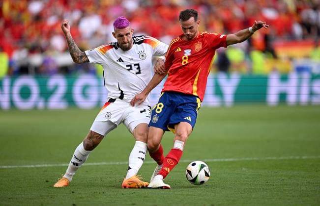 Football Euro 2024 quarter-final 05 07 2024 Spain Germany Robert Andrich left, Germany v Fabian Ruiz right, Spain