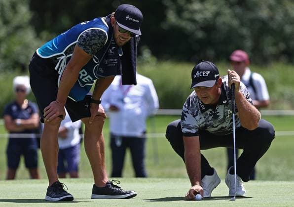 GOLF - BMW International Open 2024 MUNICH,GERMANY,05.JUL.24 - GOLF - DP World Tour, BMW International Open, GC Eichenried. Image shows Patrick Reed (USA) and his caddy.  GEPAxpictures xThomasxBachun