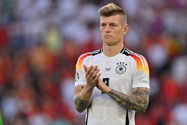 240705 EURO2024 SPAIN VS GERMANY Toni Kroos (8) of Germany looking dejected and disappointed after losing a soccer game between the national teams of Spain and Germany in the Quarter Final stage of the UEFA EURO, EM, Europameisterschaft,Fussball 2024 tournament , on Friday 5 July 2024 in Stuttgart , Germany . PHOTO SPORTPIX David Catry STUTTGART GERMANY  Copyright: xx 472148
