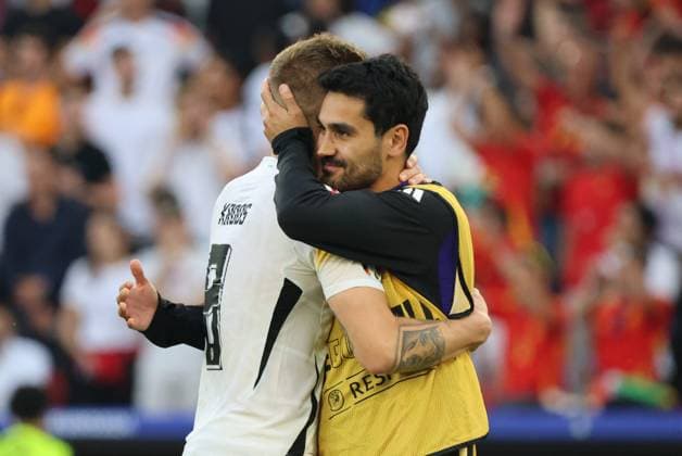 05 07 2024, Football, Men, UEFA European Championship 2024, Quarter Final, Quarter Final, Spain Germany, Toni Kroos Germany , Ilkay Guendogan Germany Stuttgart MHP Arena Baden Württemberg Germany DE Copyright: xSebastianxBachx
