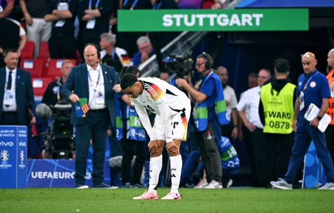 Football, European Championship, EURO 2024, quarter-final, MHP Arena Stuttgart Spain Germany 2 1 n V Jamal Musiala GER after the end of the match Disappointment, frustration, action