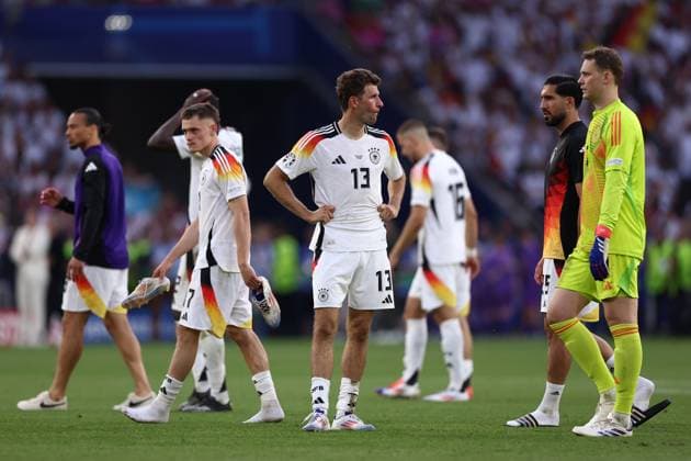 Spain vs Germany Thomas Muller of Germany looks dejected at the end of the UEFA EURO, EM, Europameisterschaft,Fussball 2024 quarter-final match between Spain and Germany at Arena Stuttgart on July 5, 2024 in Stuttgart, Germany Stuttgart Arena Stuttgart Germany Copyright: xMarcoxCanonierox