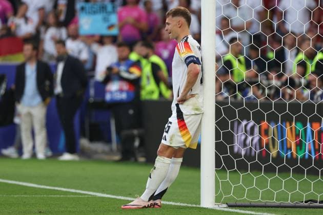 Euro 2024 Spain Germany on 05 07 2024 in the Stuttgart Arena in Stuttgart Joshua Kimmich Germany 6 dissatisfied, disappointed, disappointed, dejected MH