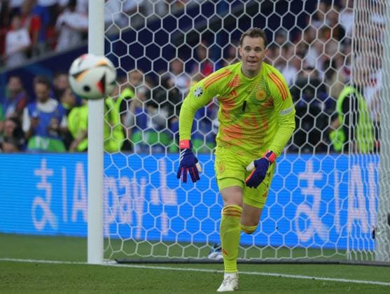05 07 2024, European Football Championship, Germany quarter-final, against Spain, Stuttgart Football Arena, Sport, in the picture Manuel Neuer Germany
