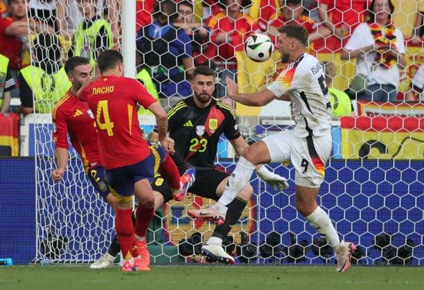 05 07 2024, European Football Championship, Germany quarter final, against Spain, Stuttgart Football Arena, Sport, in the picture Daniel Carvajal Spain , Nacho Spain , Simon Unai Spain and Niclas Fuellkrug Germany