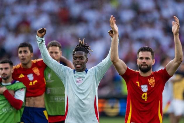 240705 Nicholas Williams of Spain celebrates after the UEFA Euro 2024 Football Championship quarterfinal between Spain and Germany on July 5, 2024 in Stuttgart Photo Mathias Bergeld BILDBYRAN code MB MB0942 fotboll football soccer fotballs em europamästskap em uefa euro uefa european football championship euro 2024 kvartfinal quarterfinal quarterfinals spanien spain deutschland germany bbeng jubel  Copyright: MATHIASxBERGELD BB240705MB128