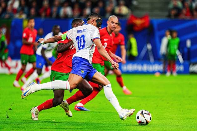 Goal kick goal chance Kylian Mbappe France, 10 GER, Portugal vs France, European Football Championship, UEFA Euro 2024, quarter-final, 05 07 2024 GER, Portugal vs France, European Football Championship, UEFA Euro 2024, quarter-final, 05 07 2024 Hamburg Copyright: xEibner-Pressefoto MarcelxvonxFehrnx EP_MFN