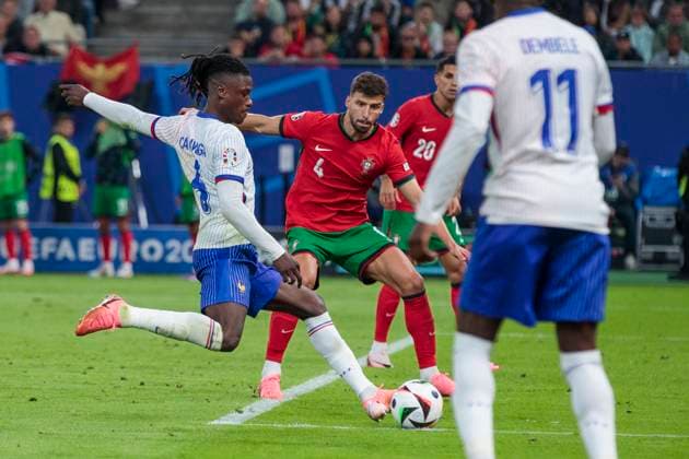 UEFA EURO 2024 Portugal France 05 07 2024 Eduardo Camavinga France, 6 with a chance UEFA EURO 2024 quarter-final Portugal France Volksparkstadion Hamburg, Hamburg on 05 07 2024 Copyright: xBEAUTIFULxSPORTS Meuselx