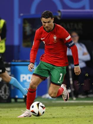 HAMBURG - Cristiano Ronaldo of Portugal during the UEFA EURO, EM, Europameisterschaft,Fussball 2024 quarter-final match between Portugal and France at Volksparkstadion on July 5, 2024 in Hamburg, Germany. ANP Hollandse Hoogte MAURICE VAN STEEN UEFA EURO 2024 2024 xVIxANPxSportx xVanxSteenxFotografiexIVx 502840203 originalFilename: 502840203.jpg
