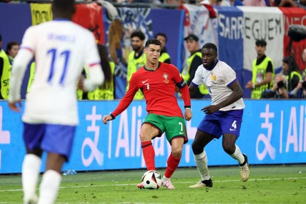HAMBURG 05.07.2024 MECZ 1 4 FINALU CWIERCFINAL MISTRZOSTW EUROPY 2024: PORTUGALIA - FRANCJA 0:0 k. 3:5 --- QUARTERFINAL UEFA EURO, EM, Europameisterschaft,Fussball 2024 MATCH: PORTUGAL - FRANCE 0:0 k. 3:5 CRISTIANO RONALDO DAYOT UPAMECANO FOT. PIOTR KUCZA FOTOPYK NEWSPIX.PL --- Newspix.pl  240705PYK1082