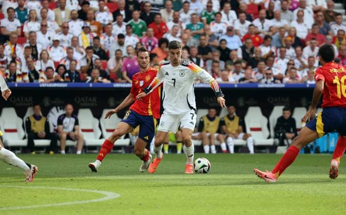 05 07 24 Spain Germany Germany, Stuttgart, 05 07 2024, Football, UEFA Euro 2024, Quarter-finals, Spain Germany v l Fabian Spain , Kai Havertz Germany