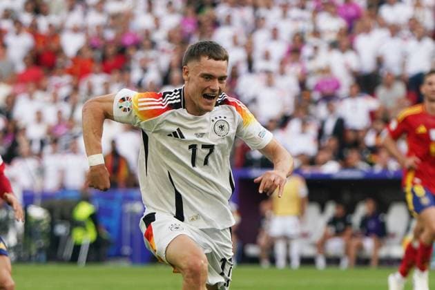 National team, Football, UEFA Euro2024, EM 2024,Quarterfinal, Stuttgart , Spain Germany Florian Wirtz , Germany, Action, Single image