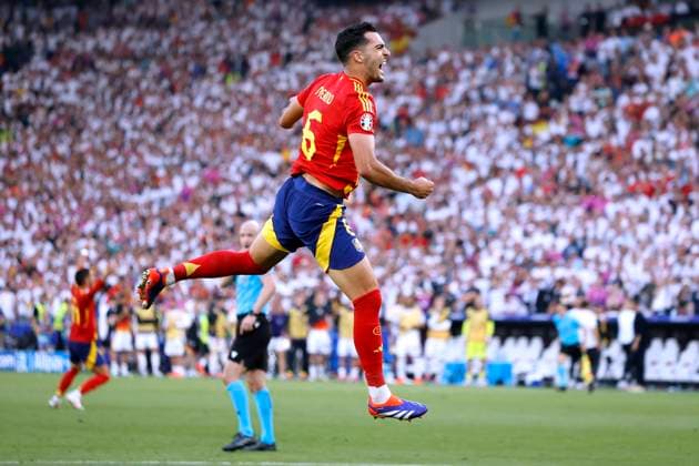 MERINO Mikel Team Spain cheers after victory UEFA Football EURO 2024 in Germany Quarterfinal Spain Germany 2 1 on 05 07 2024 in Stuttgart DFL REGULATIONS PROHIBIT ANY USE OF PHOTOGRAPHS as IMAGE SEQUENCES and or QUASI VIDEO Copyright: xLacixPerenyix