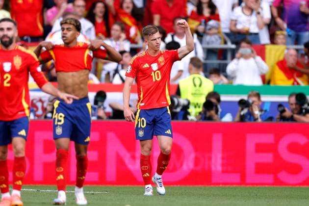 OLMO Dani Team Spain cheers after his goal UEFA Football EURO 2024 in Germany Quarterfinal Spain Germany 2 1 on 05 07 2024 in Stuttgart DFL REGULATIONS PROHIBIT ANY USE OF PHOTOGRAPHS as IMAGE SEQUENCES and or QUASI VIDEO Copyright: xLacixPerenyix