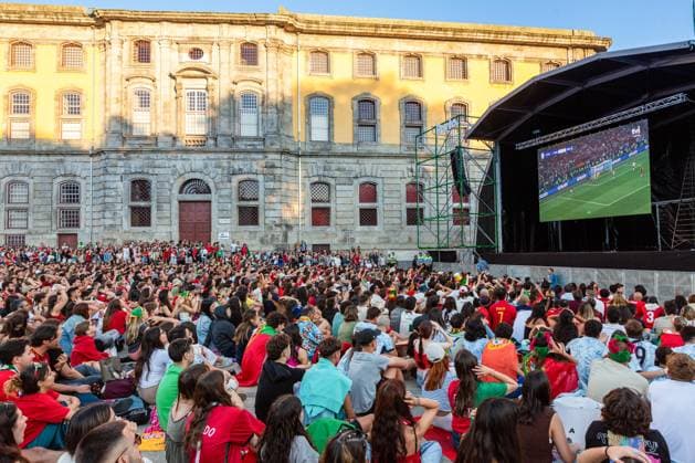 EURO 2024, Portugal - France, public viewing in Porto