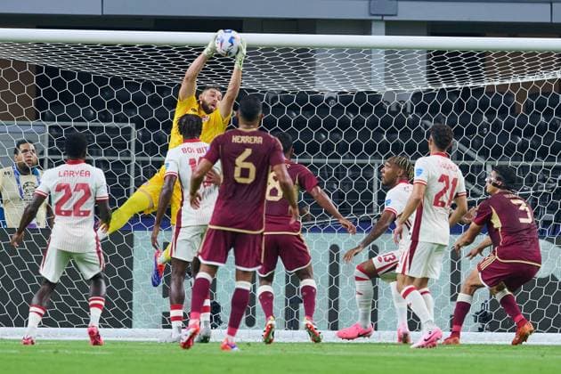 RECORD DATE NOT STATED Copa America USA 2024 Venezuela vs Canada - Quarter-final Maxime Crepeau of Canada during the CONMEBOL Copa America 2024 Quarter-final match between Venezuela and Canada, at AT-T Stadium, on July 05, 2024 in Arlington, Texas, United States. ARLINGTON TEXAS UNITED STATES  Copyright: xJorgexMartinezx 20240705203551_CA_QF_2024_VEN_CAN_CREPEAU110