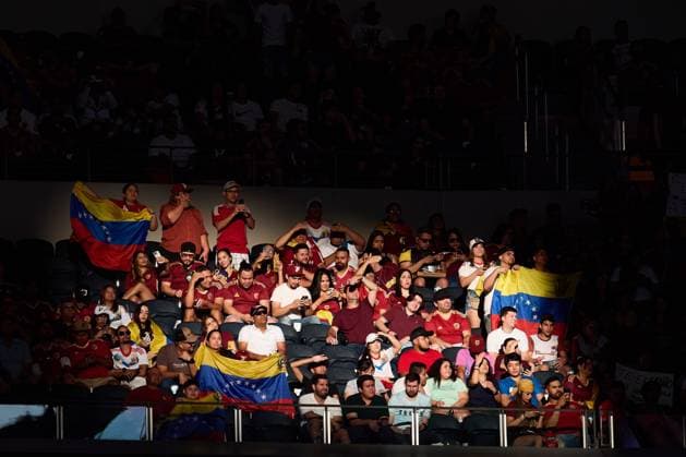 RECORD DATE NOT STATED Copa America USA 2024 Venezuela vs Canada - Quarter-final Fans o Aficion during the CONMEBOL Copa America 2024 Quarter-final match between Venezuela and Canada, at AT-T Stadium, on July 05, 2024 in Arlington, Texas, United States. ARLINGTON TEXAS UNITED STATES  Copyright: xJosexLuisxMelgarejox 20240705204246_CA_QF_2024_VEN_CAN_FANS114