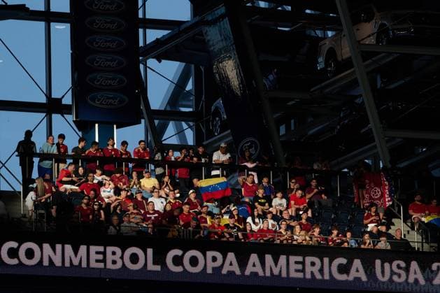 RECORD DATE NOT STATED Copa America USA 2024 Venezuela vs Canada - Quarter-final Fans o Aficion during the CONMEBOL Copa America 2024 Quarter-final match between Venezuela and Canada, at AT-T Stadium, on July 05, 2024 in Arlington, Texas, United States. ARLINGTON TEXAS UNITED STATES  Copyright: xJorgexMartinezx 20240705204636_CA_QF_2024_VEN_CAN_FANS126