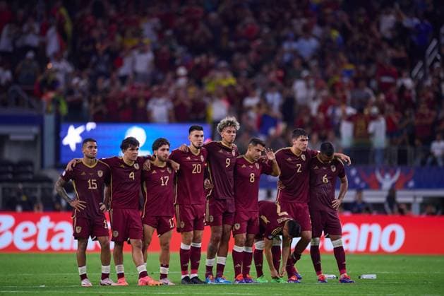 RECORD DATE NOT STATED Copa America USA 2024 Venezuela vs Canada - Quarter-final Miguel Navarro, Jon Aramburu, Matias Lacava, Wilker Angel, Jhonder Cadiz of Venezuela during the CONMEBOL Copa America 2024 Quarter-final match between Venezuela and Canada, at AT-T Stadium, on July 05, 2024 in Arlington, Texas, United States. ARLINGTON TEXAS UNITED STATES  Copyright: xJosexLuisxMelgarejox 20240705220657_CA_QF_2024_VEN_CAN_ARAMBURU297